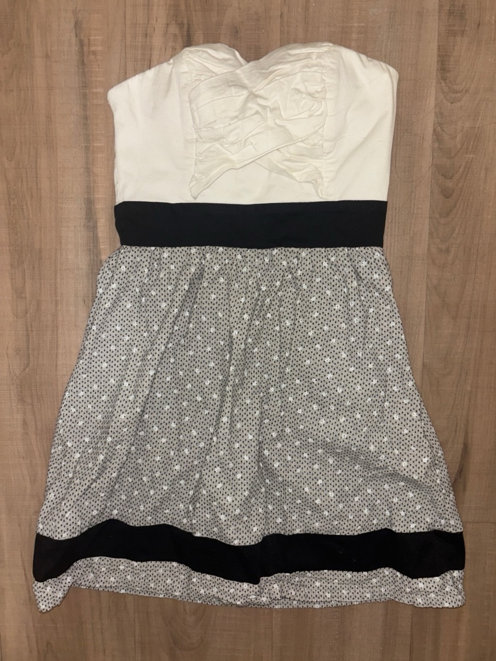 Vintage Papaya White with gray and black Polka Dot Dress-y2k